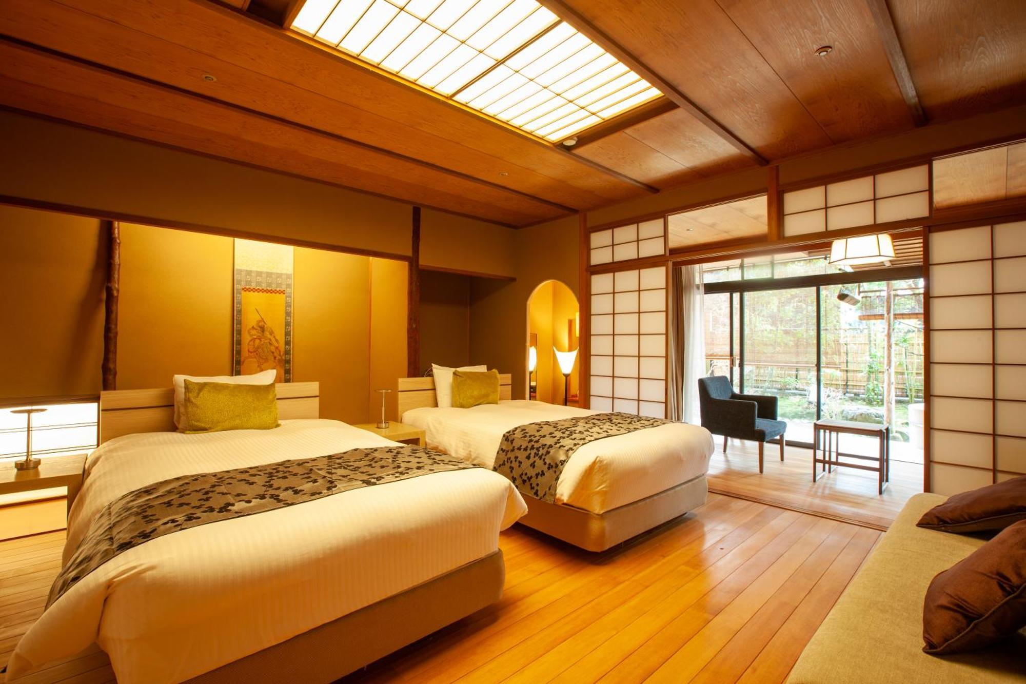 Miyajima Grand Hotel Arimoto Хацукаити Экстерьер фото
